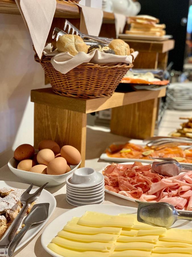Hotel Valgranda Wellness & Spa ヴァル・ディ・ゾルド エクステリア 写真