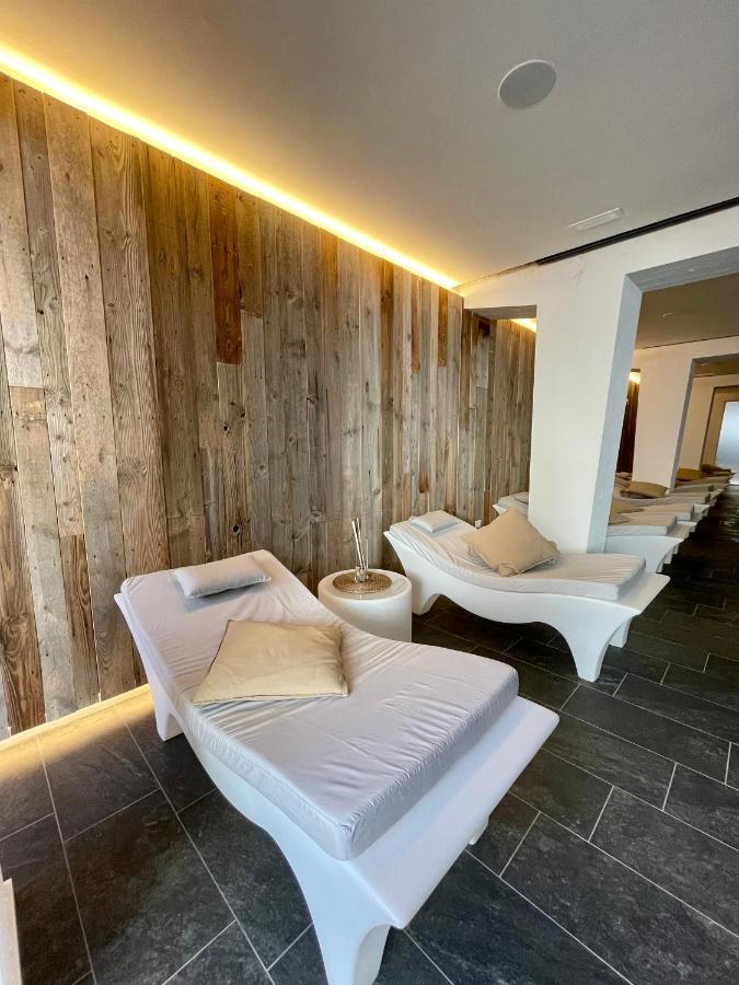 Hotel Valgranda Wellness & Spa ヴァル・ディ・ゾルド エクステリア 写真