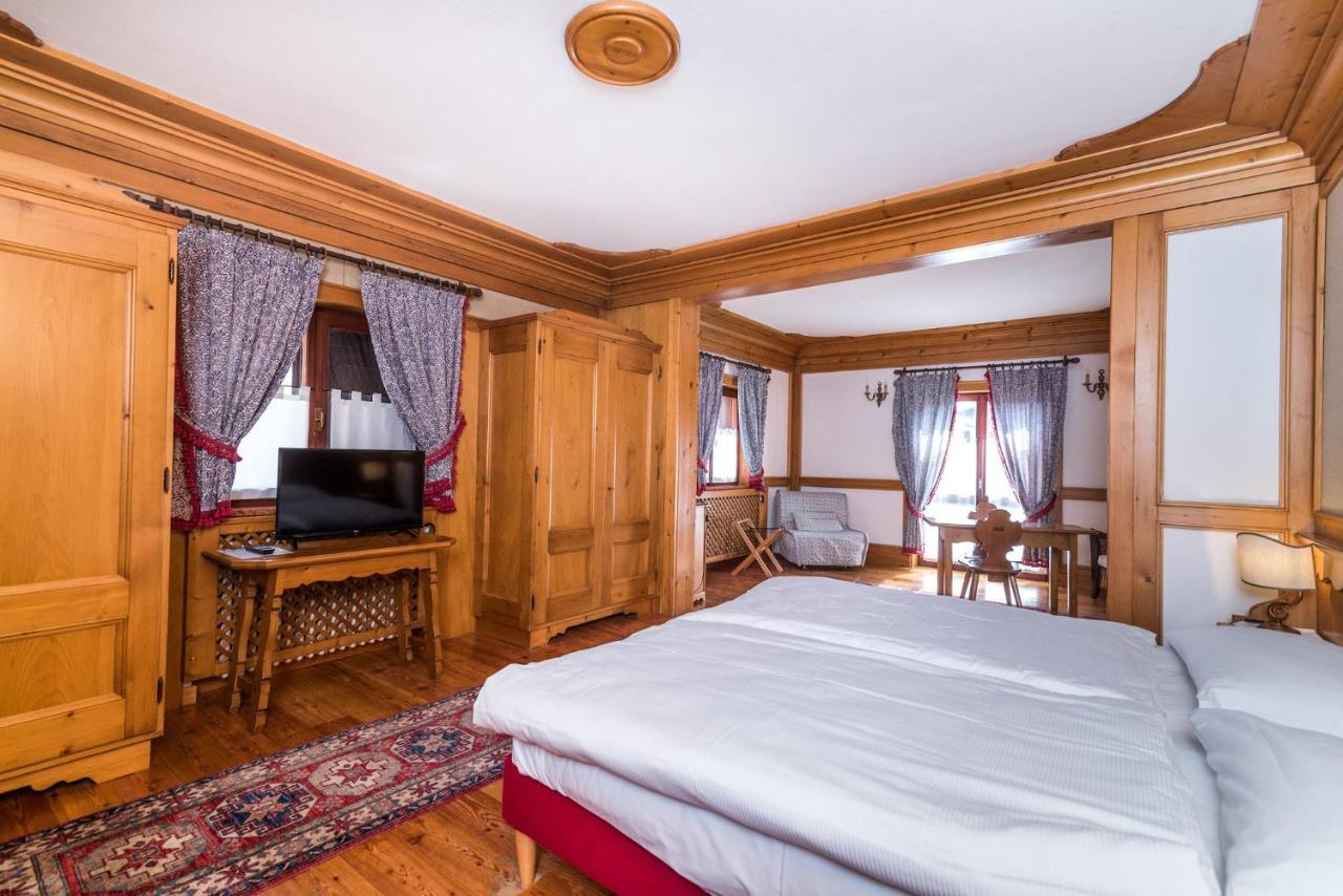 Hotel Valgranda Wellness & Spa ヴァル・ディ・ゾルド エクステリア 写真