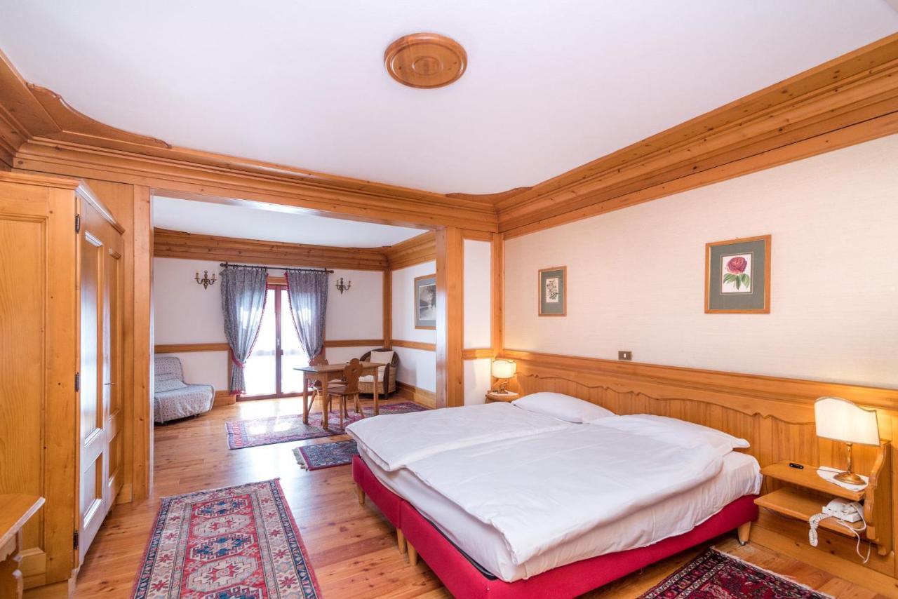 Hotel Valgranda Wellness & Spa ヴァル・ディ・ゾルド エクステリア 写真