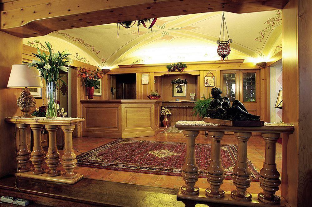 Hotel Valgranda Wellness & Spa ヴァル・ディ・ゾルド エクステリア 写真